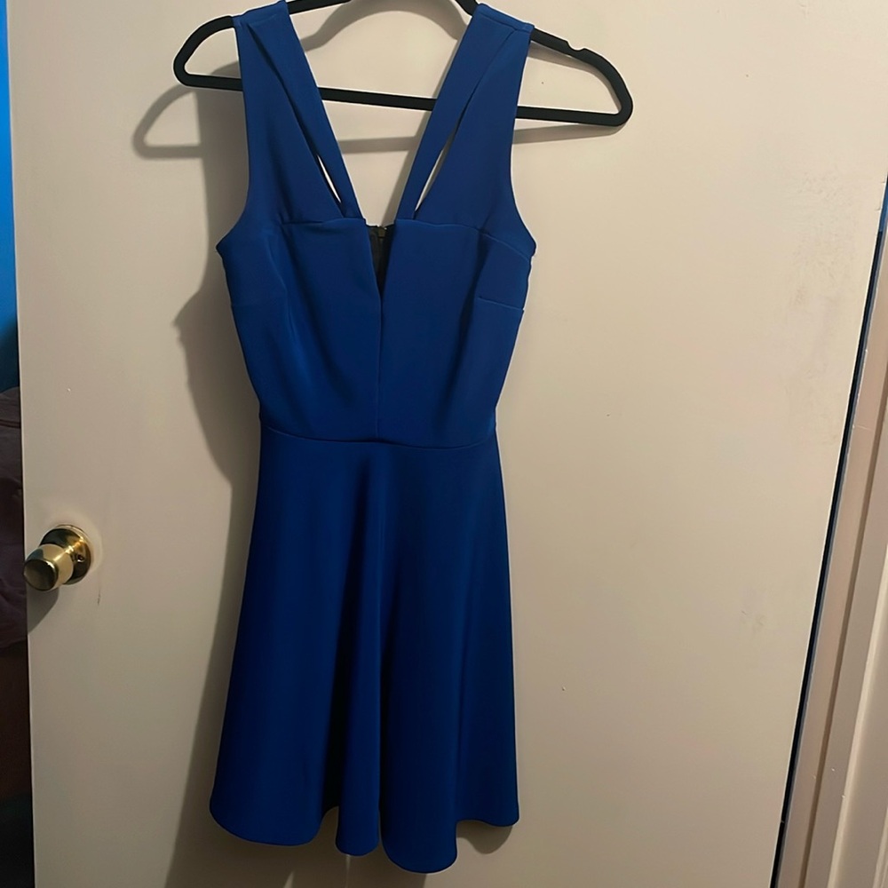 Guess size XS (extra small) royal blue